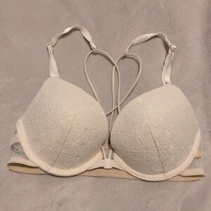 VS lace bra